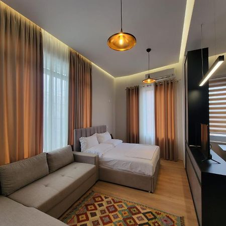 Berhami Studio Apartment Tirana Exterior photo
