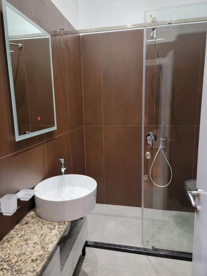 Berhami Studio Apartment Tirana Exterior photo